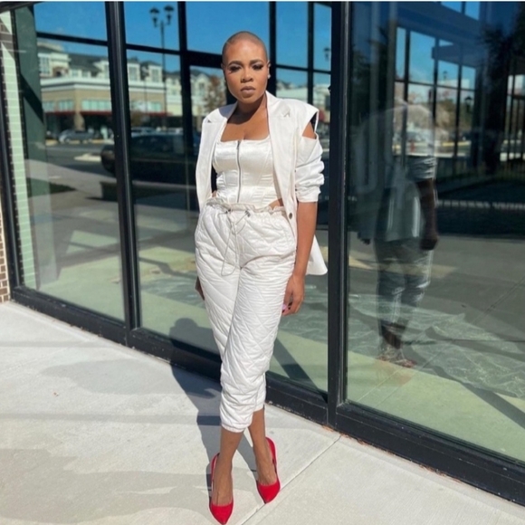 Oversized blazer with cutouts nwt 4x Kahlana Barfield Brown x Target - Picture 8 of 15